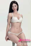 スタイルの良い等身大ラブドール
