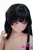 
清爽な白シャツとミニスカートの組み合わせが映える立姿
