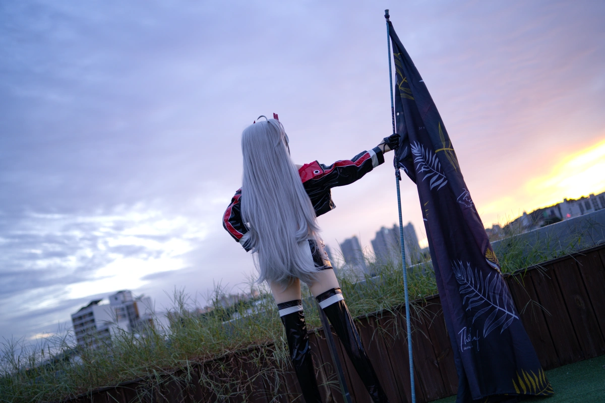 白銀ロングヘア 二次元ドール 白銀ロングヘア 二次元ドール
