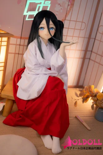 Aotume doll 凹凸咪 アニメドール 145cm Bカップ #M1ヘッド 宣伝画像シリコンヘッド+tpeボディ 伝統的な和装とアニメ調のキャラクターデザイン人形 巫女風コスプレドール【お客様ご撮影写真ギャラリー】