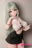 
151cmの程よい等身大サイズと豊かなバストラインのバランスが美しい横姿