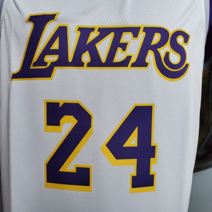 Kobe Bryant Los Angeles Lakers Swingman Jersey White