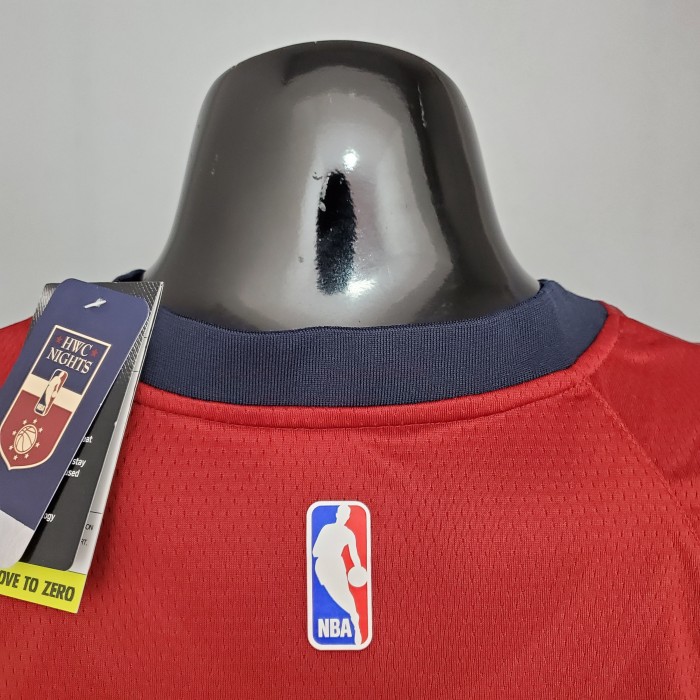 LeBron James Cleveland Cavaliers 2017 Swingman Jersey Red