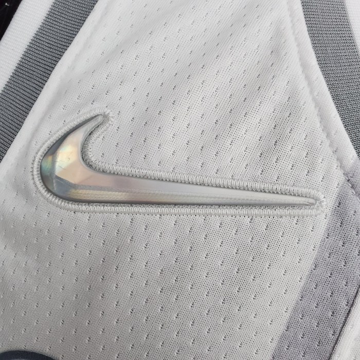 Carmelo Anthony Oklahoma City Thunder 75th Anniversary 2022 Swingman Jersey White