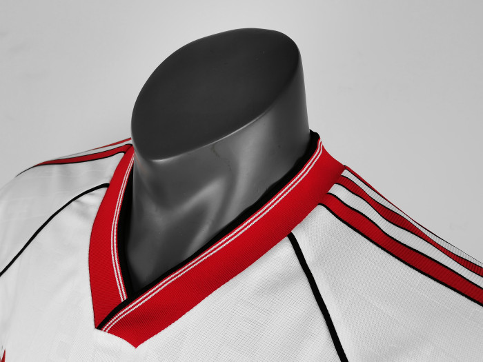 Manchester United Away Retro Jersey 1988/89