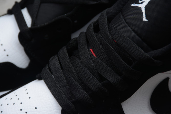 Air Jordan 1 Low 'Black Toe' 553558-116