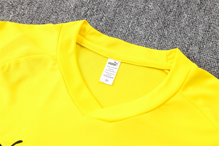Borussia Dortmund Training Jersey 22/23