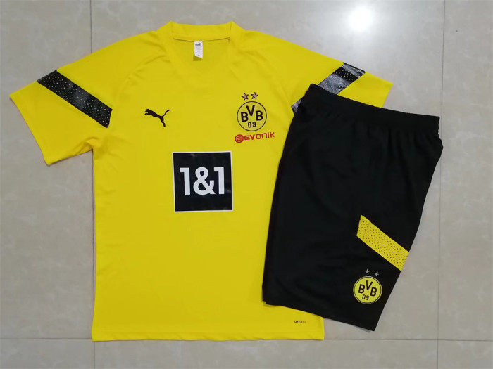 Borussia Dortmund Training Jersey 22/23