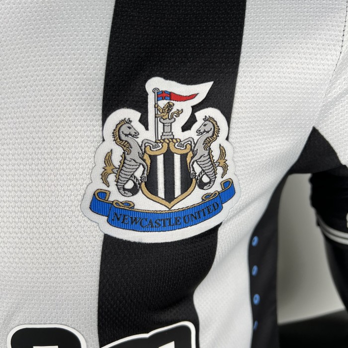 Newcastle United Home Player Jersey 23/24