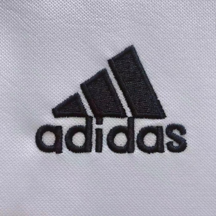 Real Madrid Home Retro Jersey 2002/03