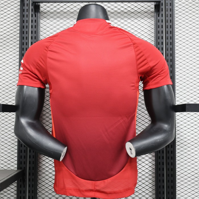 Manchester United Home Player Jersey 24/25