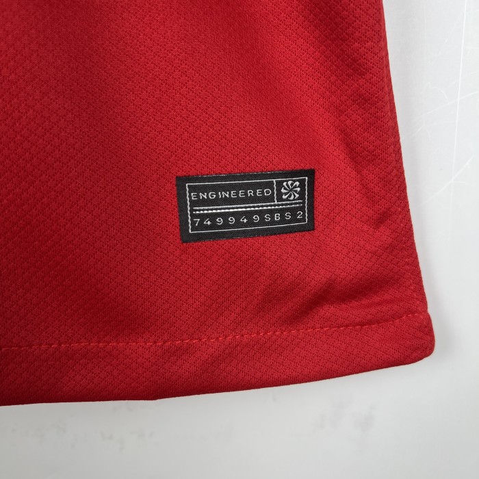 Liverpool Home Women Jersey 23/24