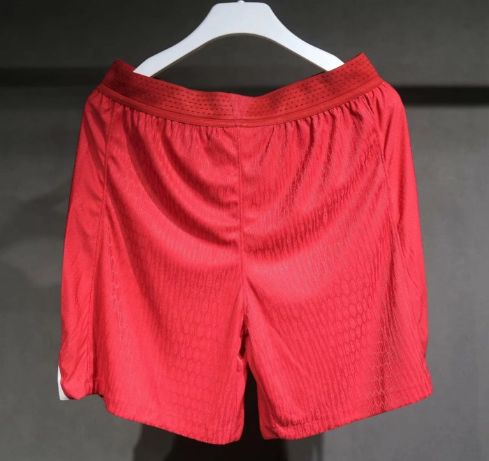 Liverpool Home Player Shorts 24/25