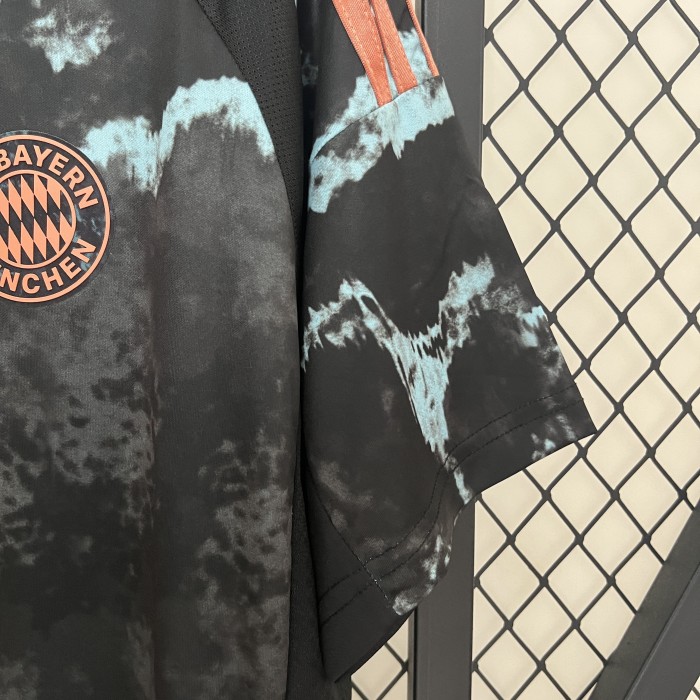 Bayern Munich Away Man Jersey 24/25