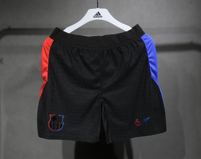 Barcelona Player Away Shorts 24/25