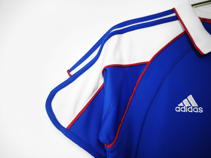 Japan Home Retro Jersey 2000