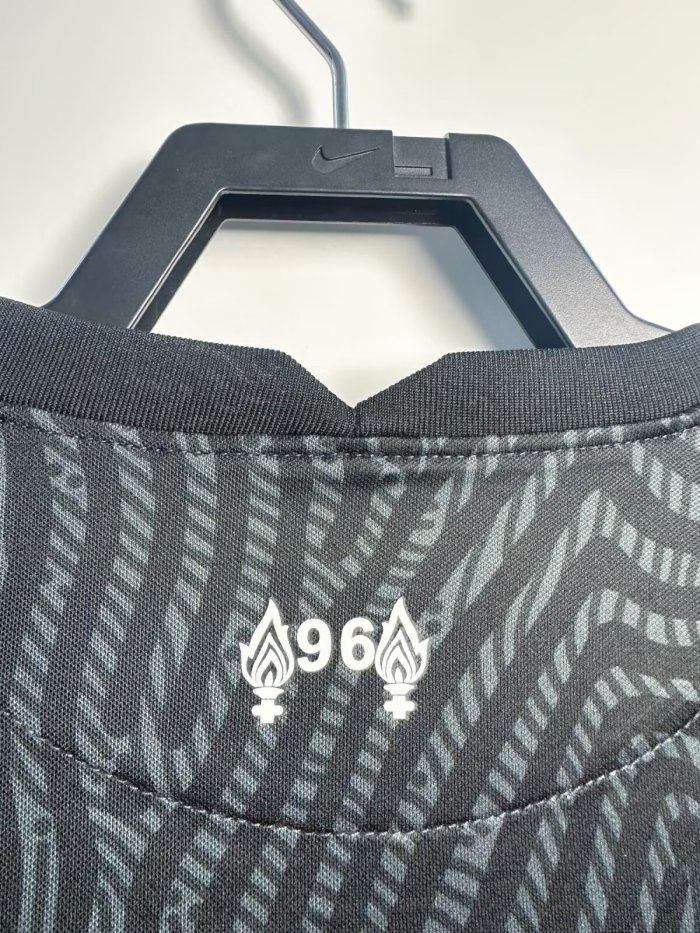 Liverpool Goalkeeper Man Jersey 2020/21