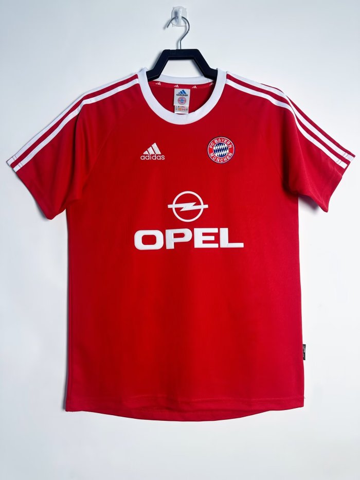 Bayern Munich Home Retro Jersey 2001/02