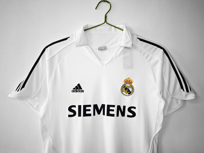 Real Madrid Home Retro Jersey 2005/06