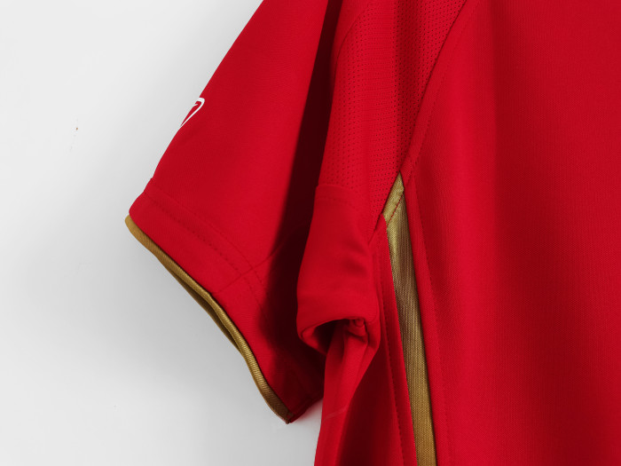 Liverpool Home Retro Jersey 05/06