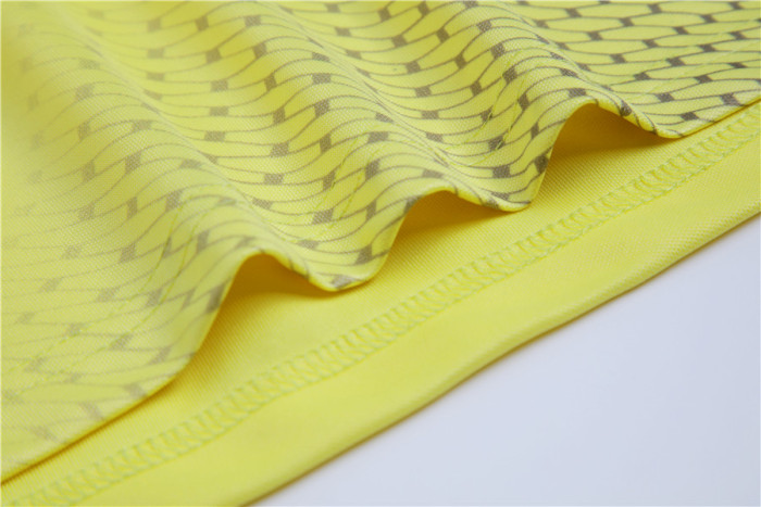 Liverpool Away Retro Jersey 04/05