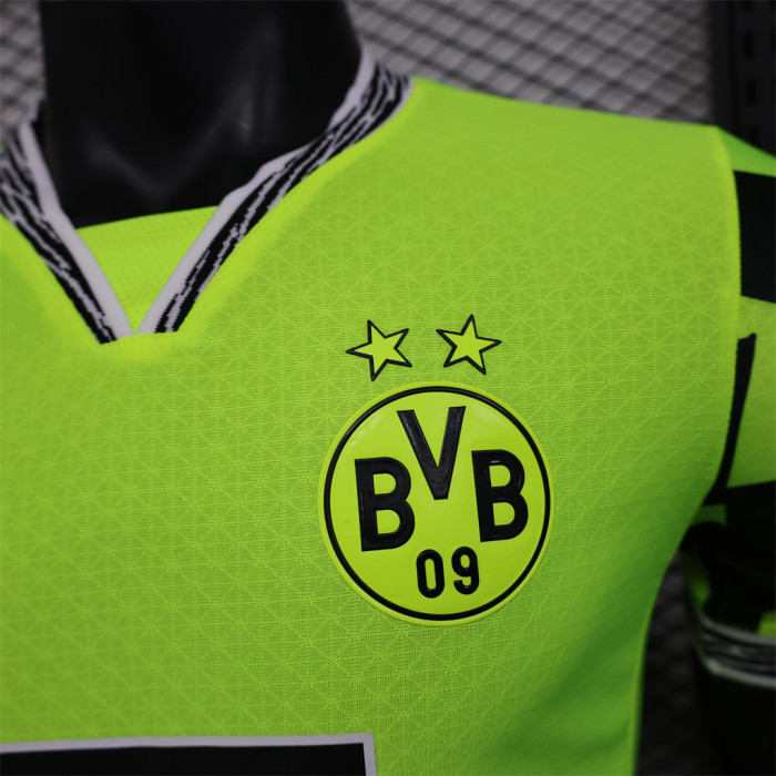 Borussia Dortmund Neon Special Men Player Jersey 24/25