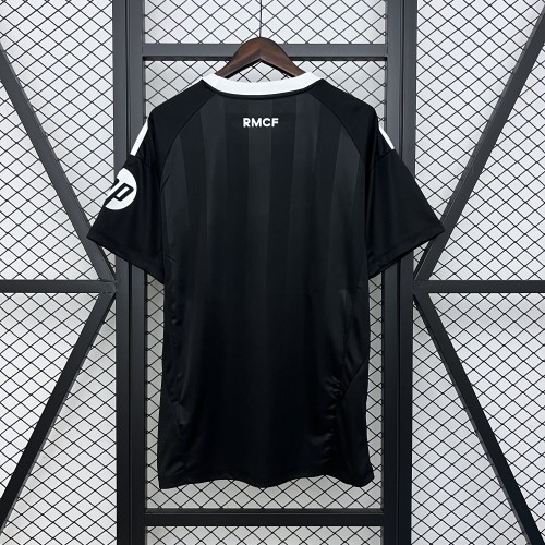 Real Madrid Black Goalkeeper Man Jersey 25/26