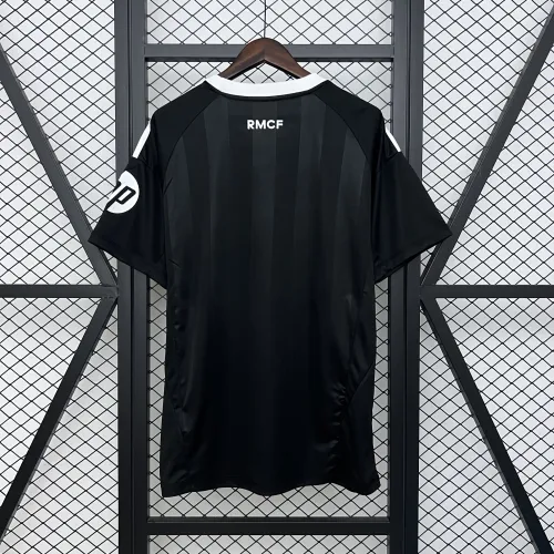 Real Madrid Black Goalkeeper Man Jersey 25/26