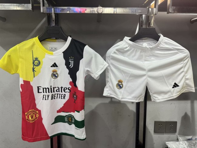 Real Madrid Commemorative Edition Kids Suit 25/26