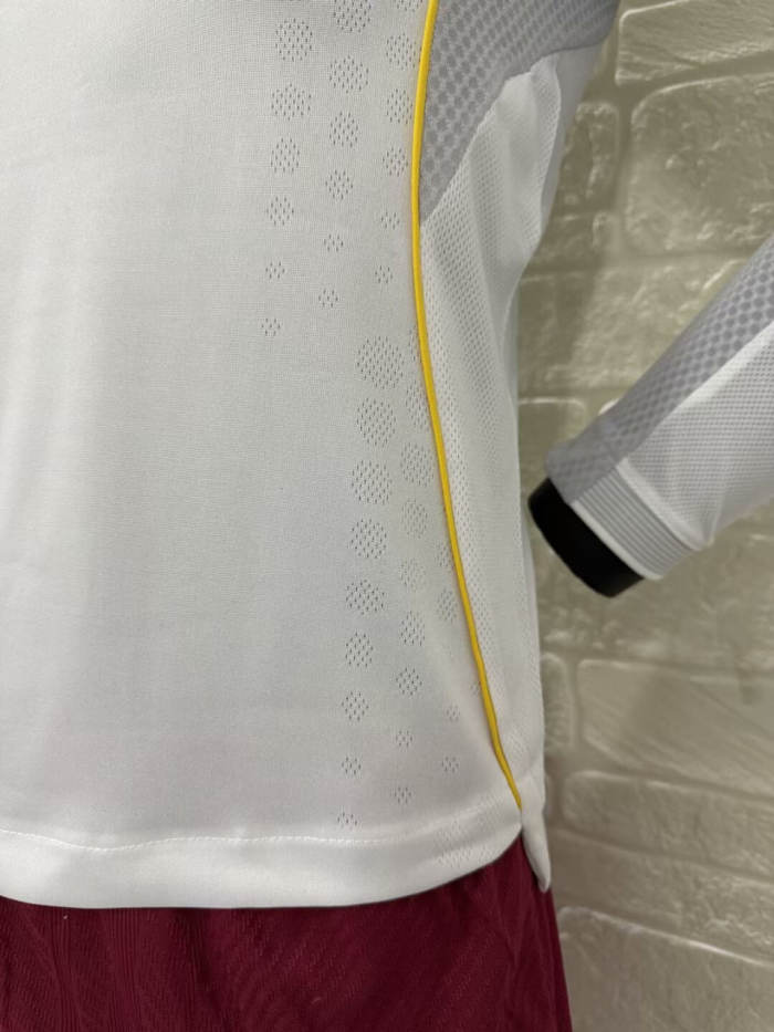 Real Madrid Home Modrić Limited Edition Player Version Long Sleeve Man Jersey 25/26