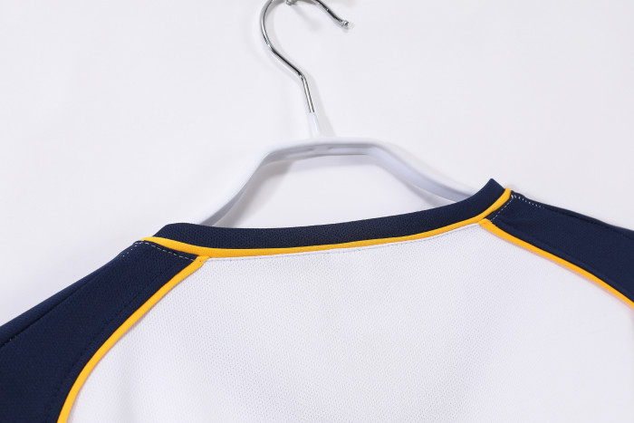 Liverpool Away Retro Jersey 2001/02