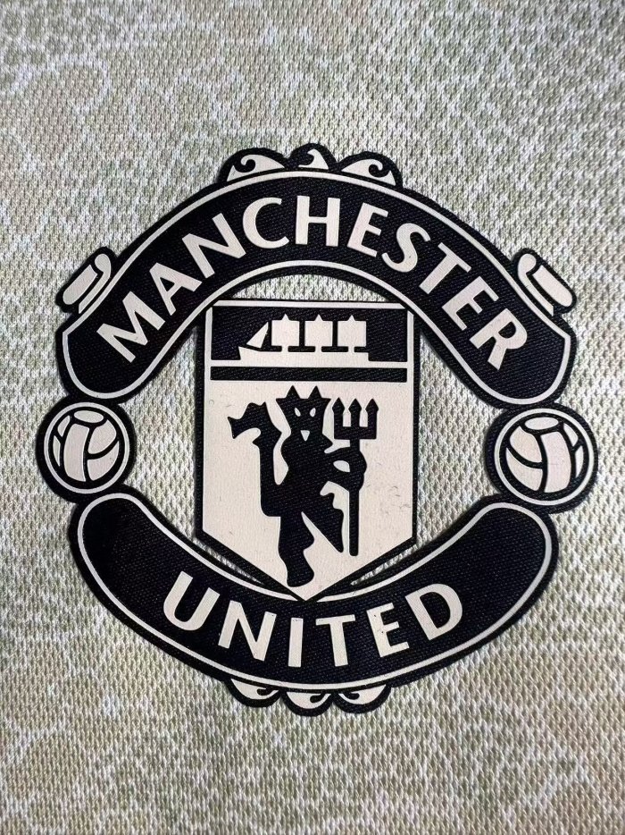 Manchester United Away Retro Jersey 2019/20