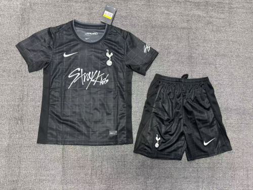 Tottenham Hotspur Away THFC x Stray Kids Limited Edition Kids Suit 25/26