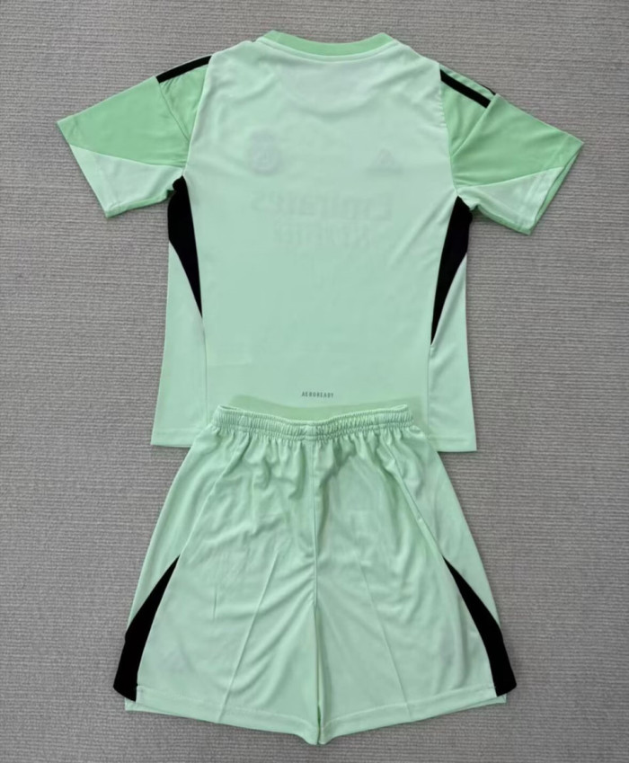 Real Madrid Goalkeeper Kids Suit 25/26