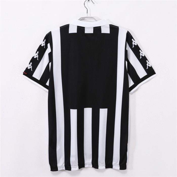 Juventus Home Retro Jersey 1999/00