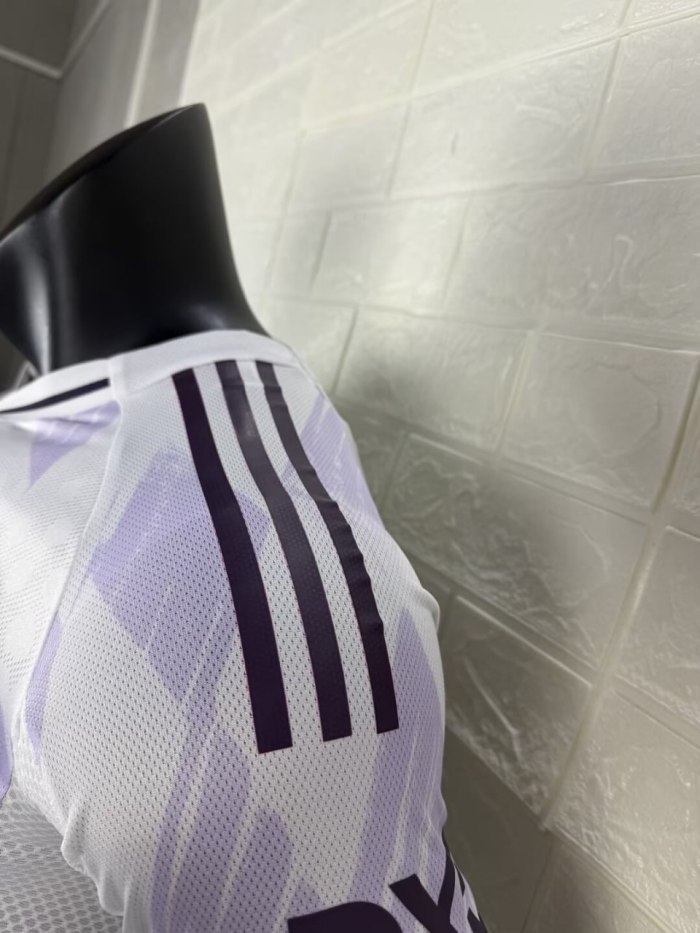 Manchester United Away Long Sleeve Player Jersey 25/26