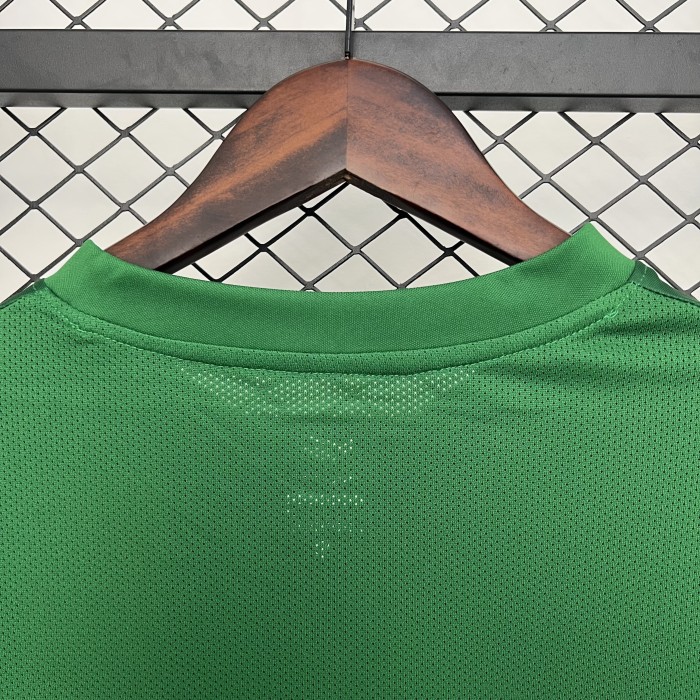 Sporting Lisbon Pre-Match Man Jersey 25/26