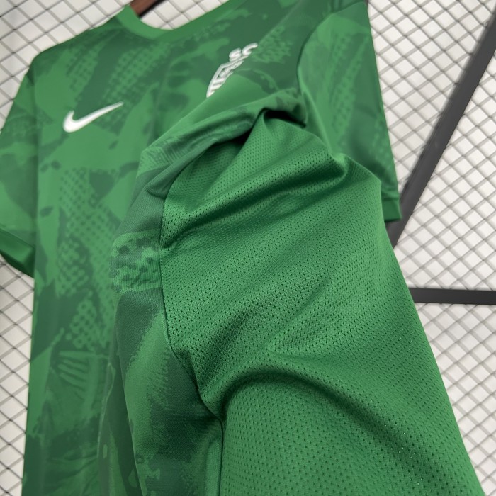 Sporting Lisbon Pre-Match Man Jersey 25/26
