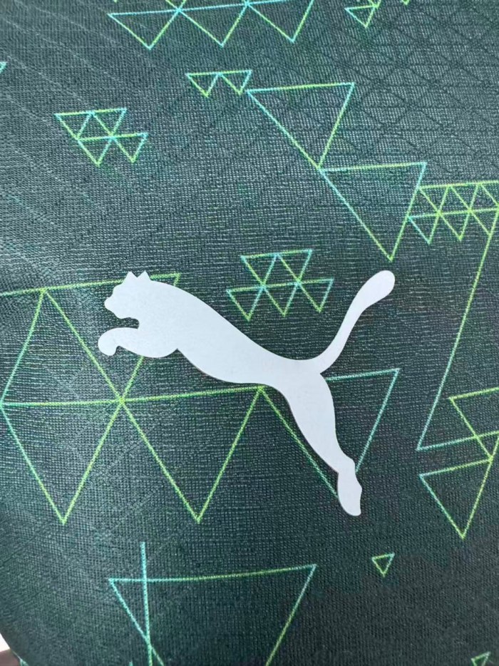 Manchester City EA SPORTS Fourth Player Jersey 25/26