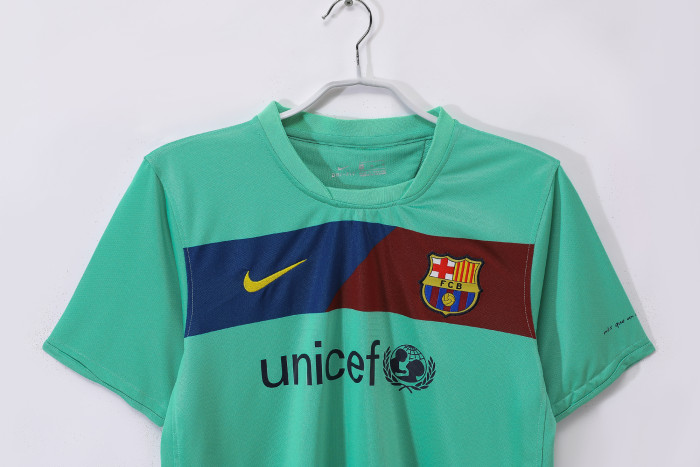 Barcelona Away Retro Jersey 2010/11