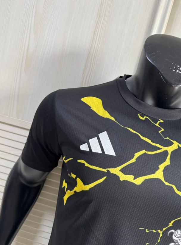 Real Madrid Avengers Player Jersey 25/26