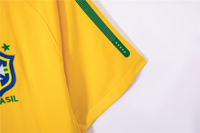 Brazil Home Retro Jersey 2010/11