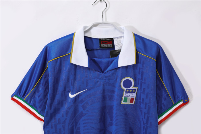 Italy Retro Home Jersey 1995