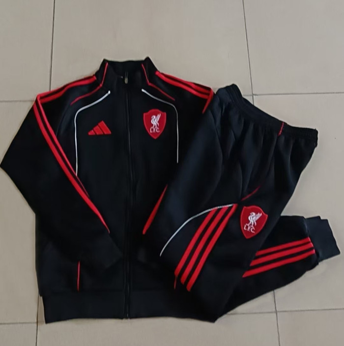Liverpool Kids Training Suit 25/26