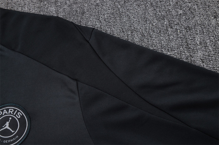Paris Saint GermainTraining Jersey Suit 25/26