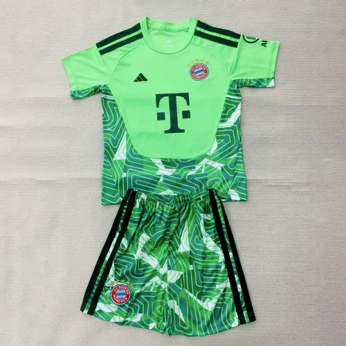 Bayern Munich Goalkeeper Kids Suit 26/27