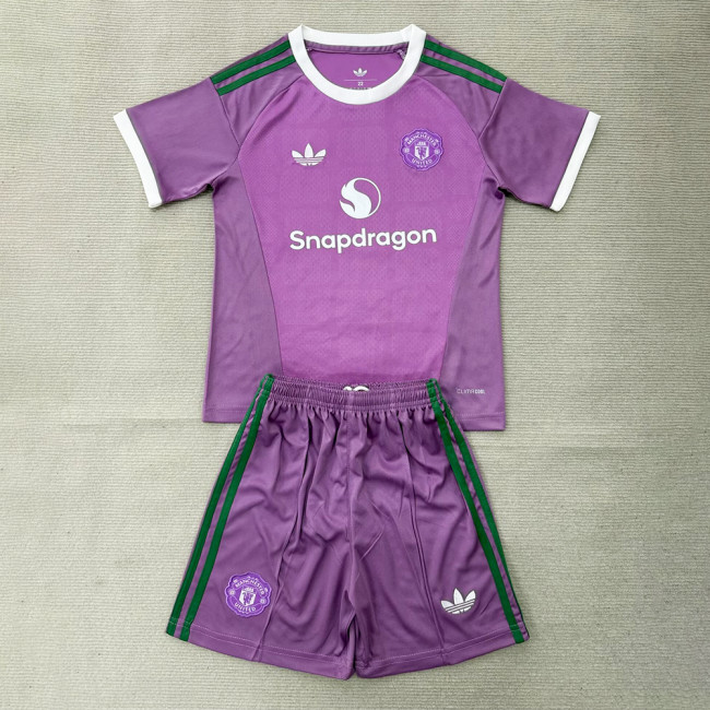 Manchester United Away Goalkeeper Pink Man Jersey Suit 26/27