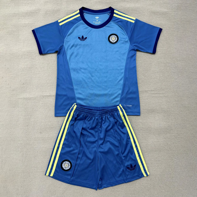 Leeds United Blue Goalkeeper Men Jersey Suit 26/27