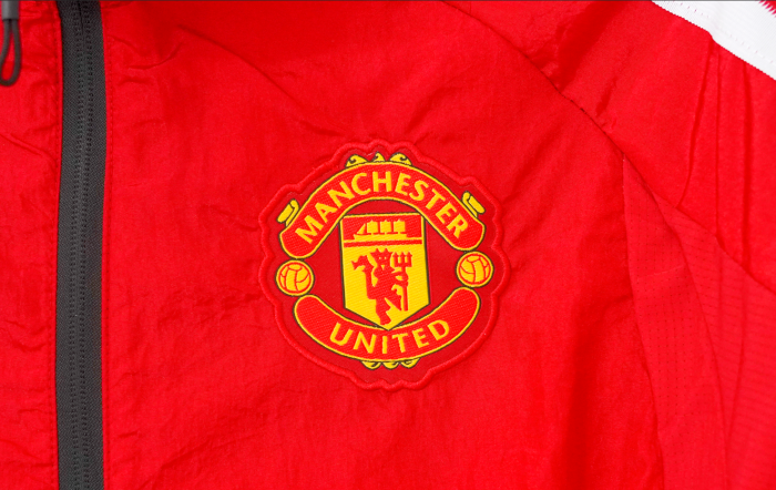 Manchester United Training Windbreaker 2026