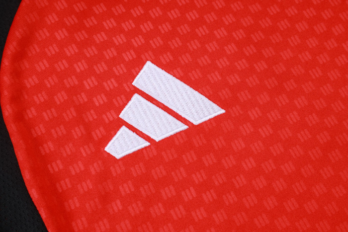 River Plate Training Jersey 26/27